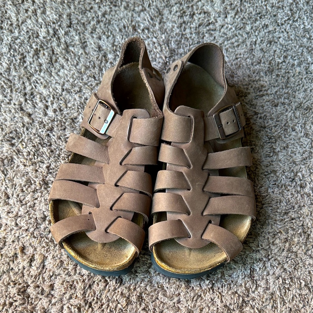 Women’s Birkenstock (papillo) brown Sandals, worn a few times, sz EU 37 perfect